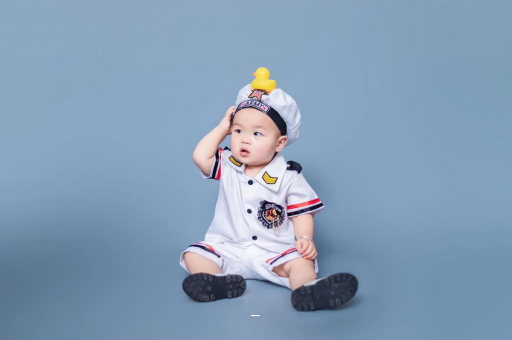 广州借卵试管代怀包男孩宝宝需要剃光头吗